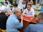 【义诊活动】德江县民族中医院到平原镇中心卫生院开展老年健康宣传周义诊宣传活动