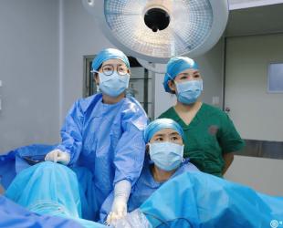 德江县民族中医院：以坚守书写双节“健康答卷”